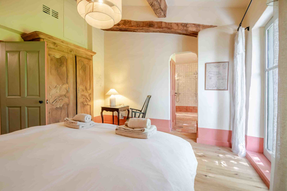Photographs of New! Mas des Lumières villa in Provence - Image 23 of 40
