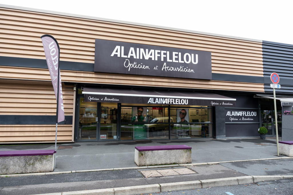 Magasin audioprothesiste C.C. Carrefour Les Bouchardes 71680 CRÊCHES-SUR-SAÔNE