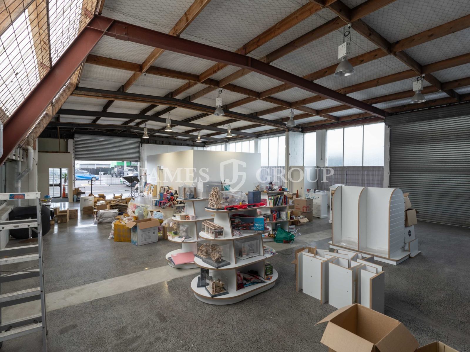 Prime Mixed-use Freehold Asset – Vacant Possession