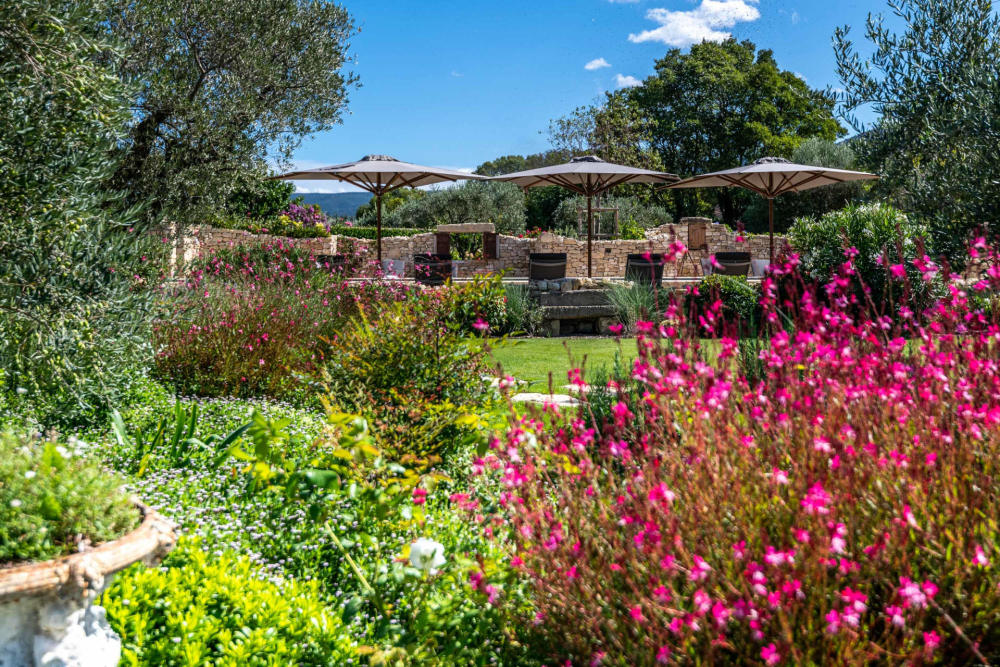 Photographs of Domaine du Lys villa in Provence - Image 45 of 45