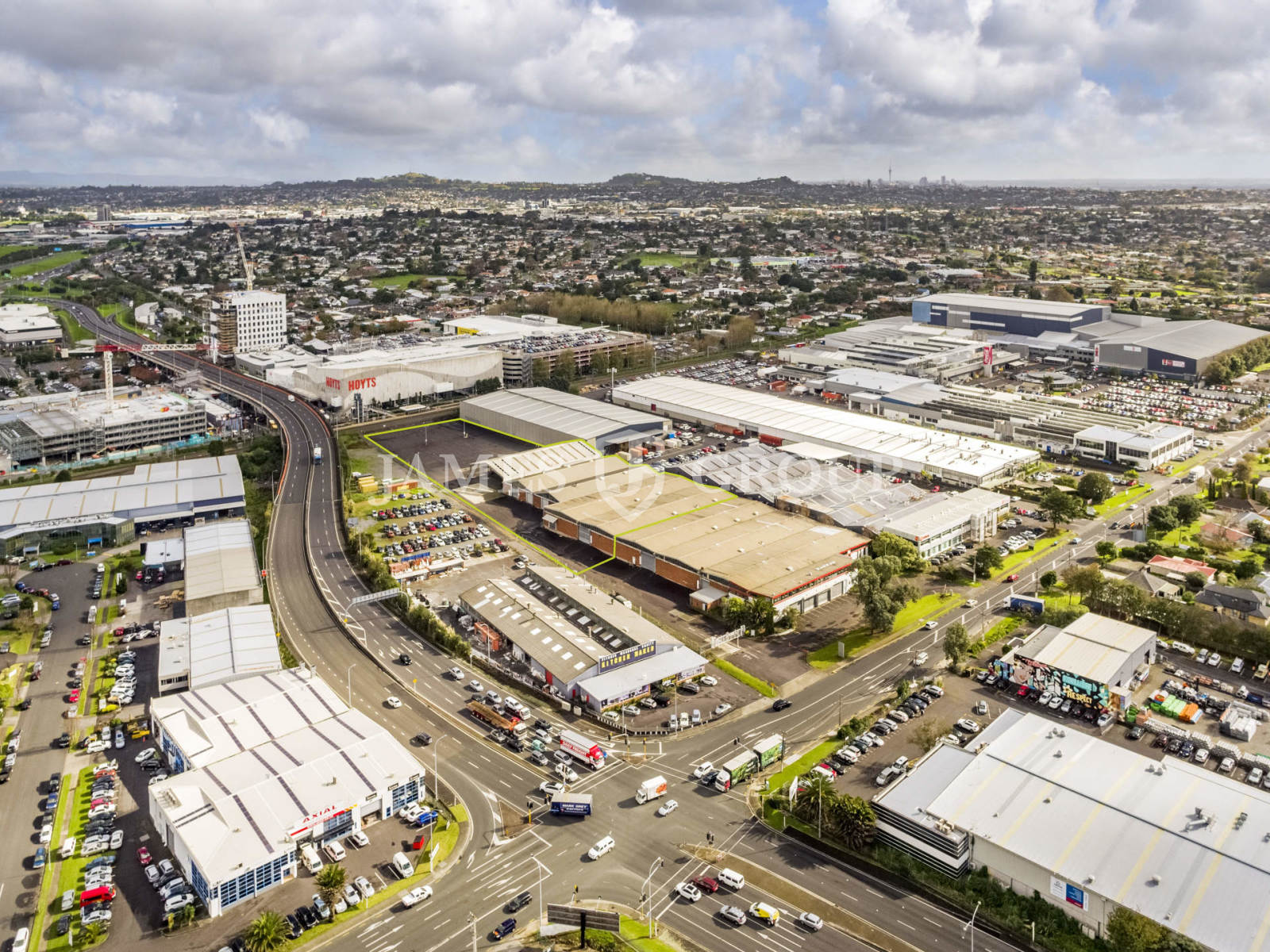 2,538m² Mt Wellington Warehouse | $150/m²