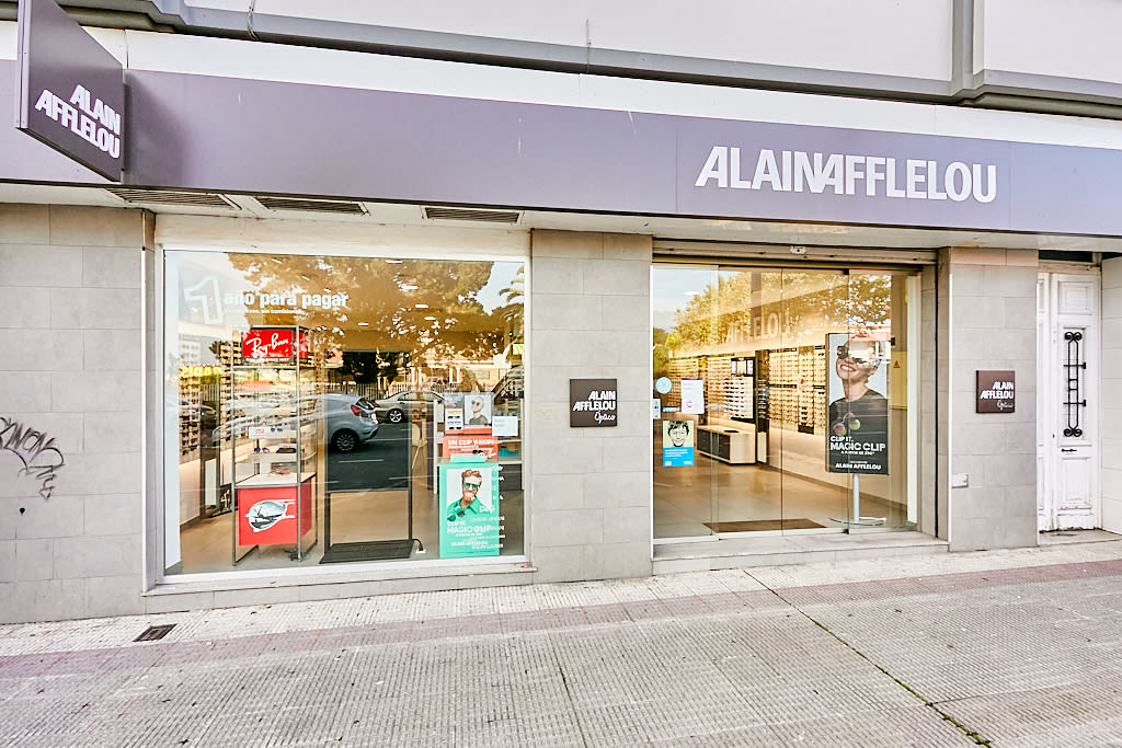 Tienda audiólogo C/JUAN FLOREZ  3 15004 LA CORUÑA