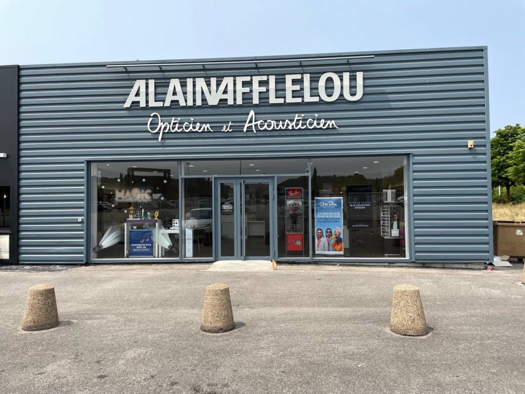 Magasin Opticien ZAC - 15 avenue Henri Barbusse 38300 BOURGOIN-JALLIEU
