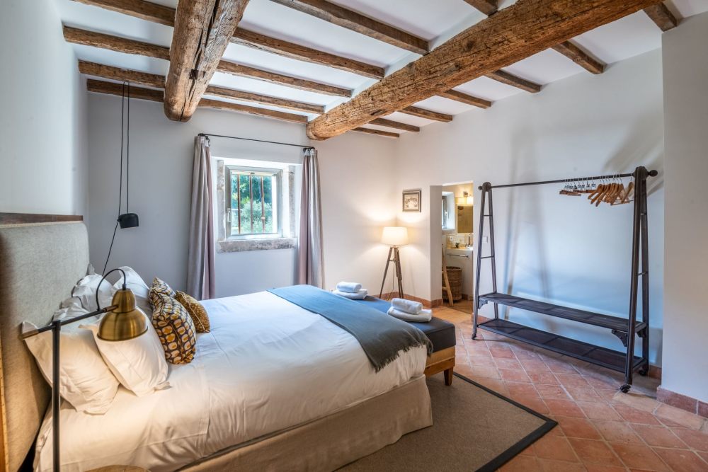 Photographs of Mas de Lacoste villa in Provence - Image 29 of 64