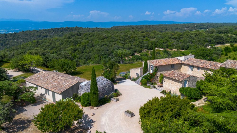Photographs of Mas Ambre villa in Provence - Image 51 of 51