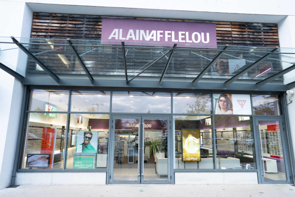 Magasin Opticien Zone Nord - Family Village 87000 LIMOGES extérieur