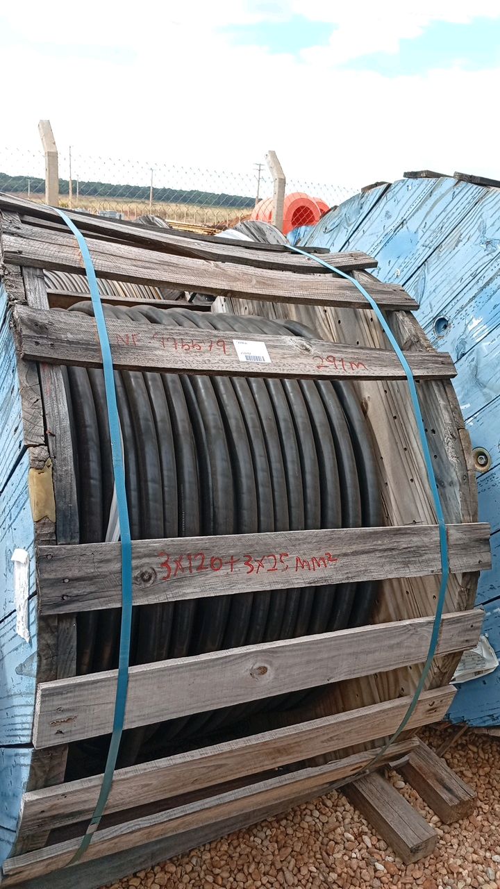Prysmian Flexible Cable 1KV 3F+3T 3x120 + 3x25mm² 290m