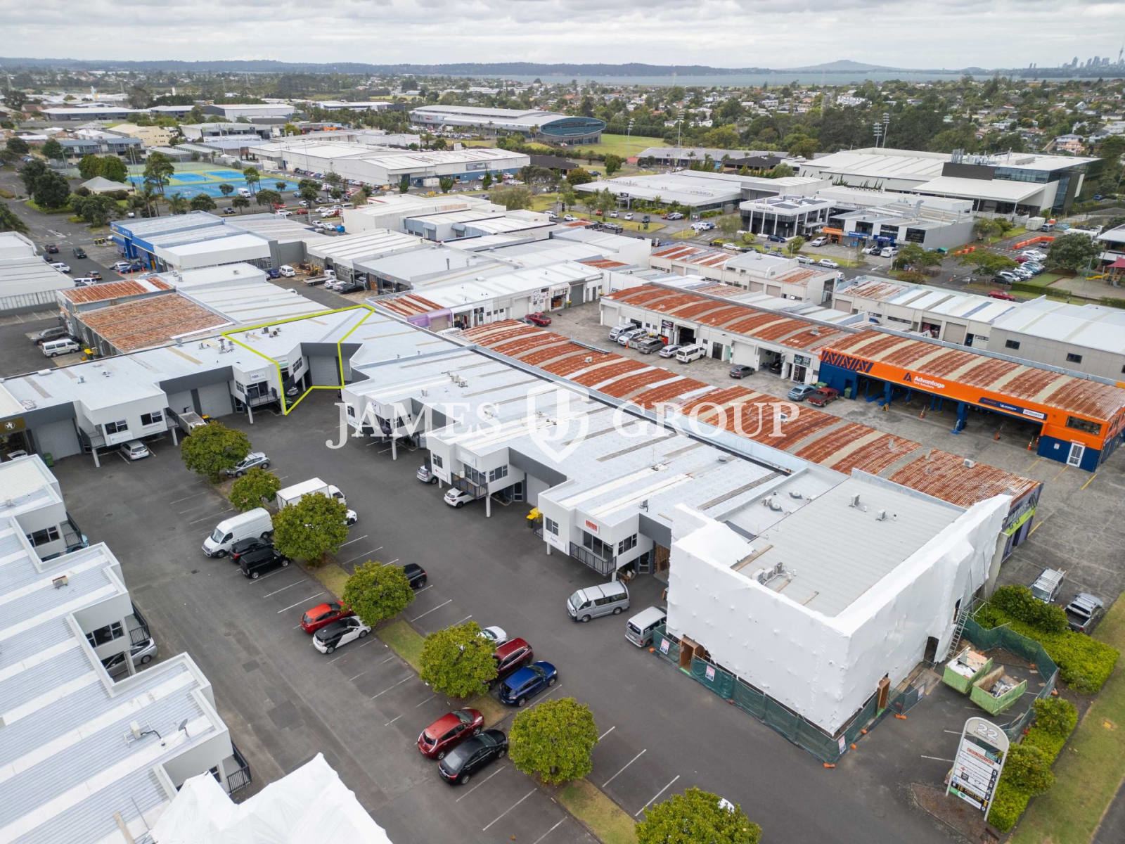 High Stud Warehouse Off Lincoln Road | 7 Carparks