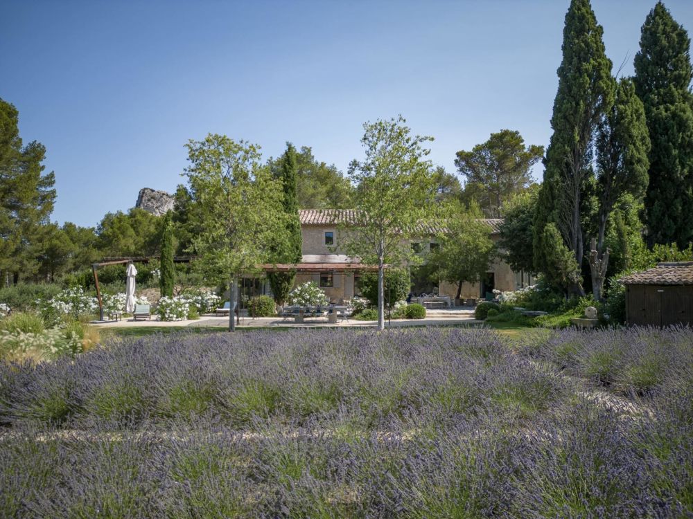 Photographs of Mas des Peintres villa in Provence - Image 20 of 46