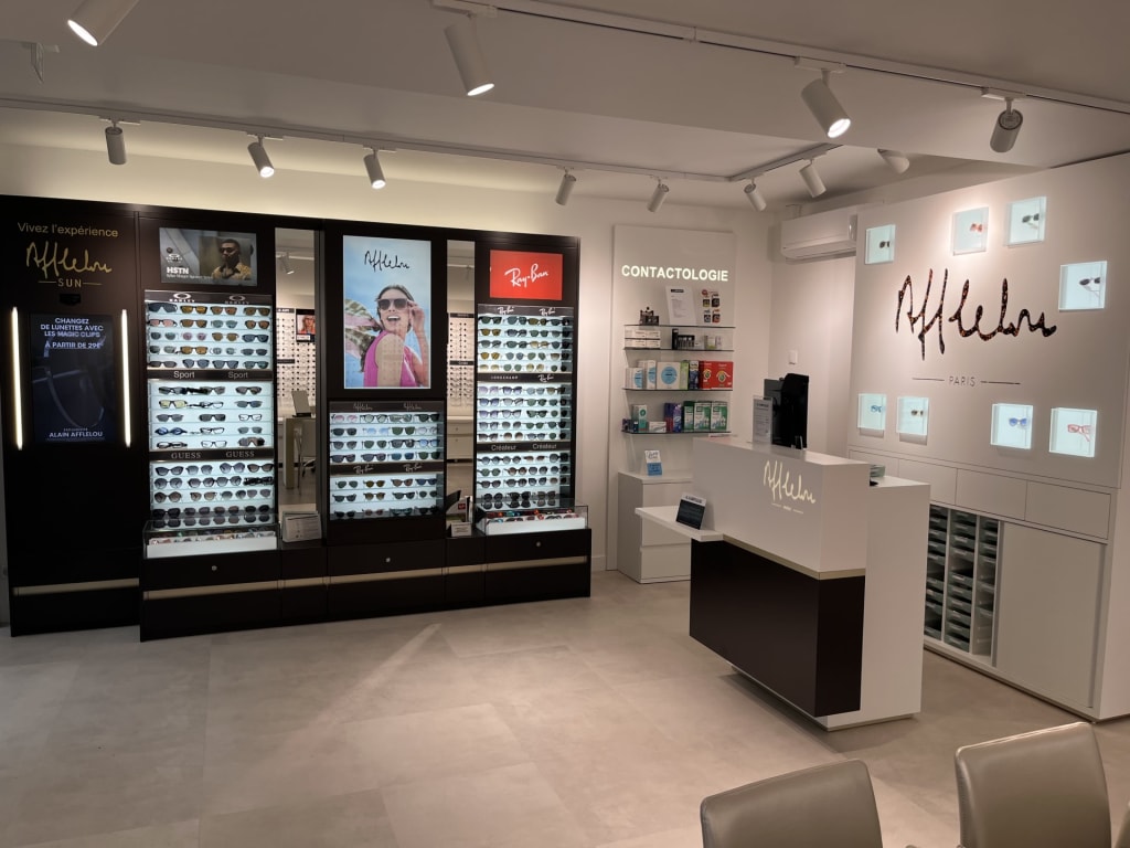Magasin Opticien 12 rue Thiers 59230 SAINT-AMAND-LES-EAUX intérieur