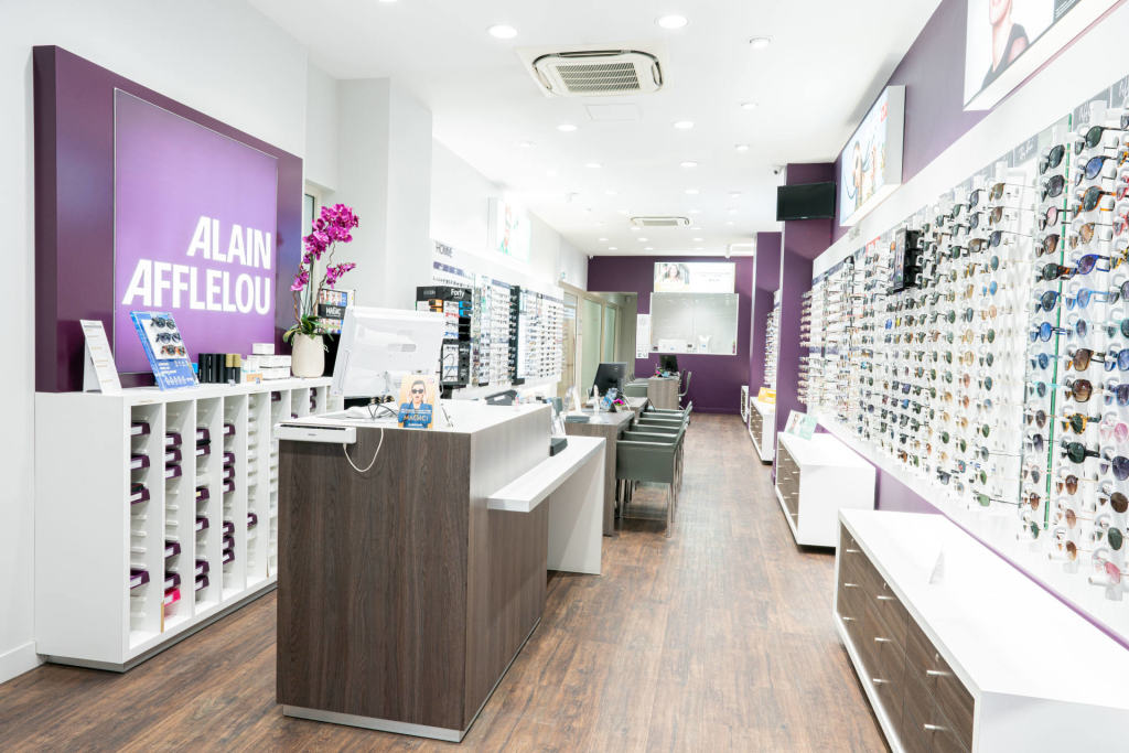 Magasin Opticien 54 rue Serpenoise 57000 METZ intérieur