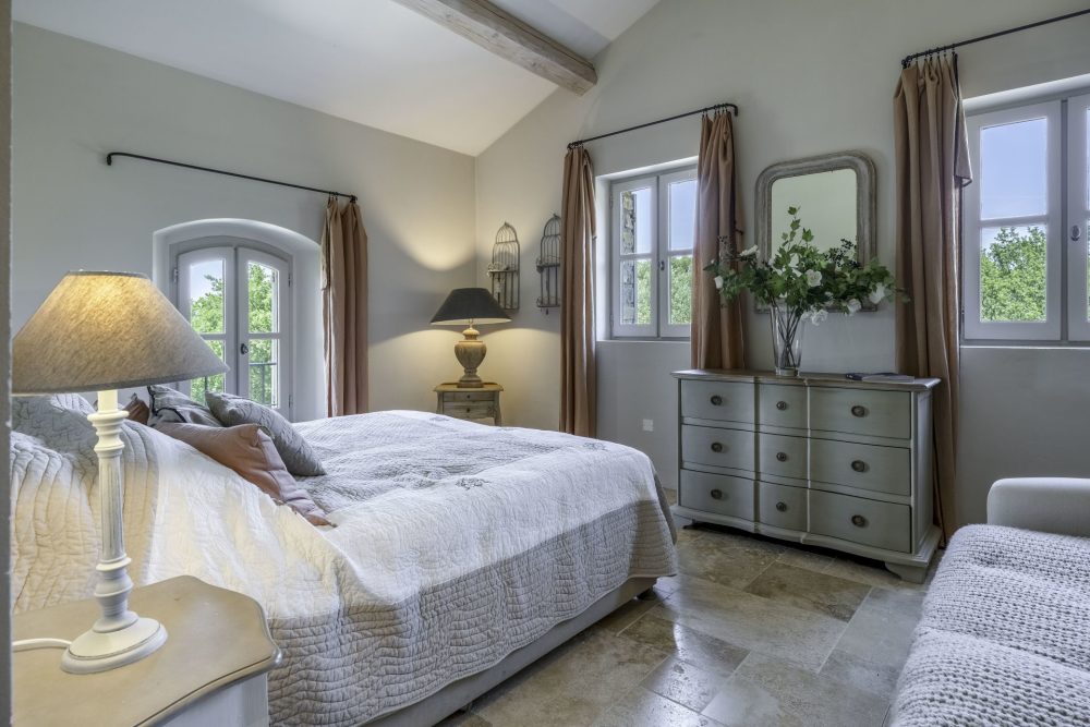 Photographs of Mas Eternel villa in Provence - Image 21 of 40
