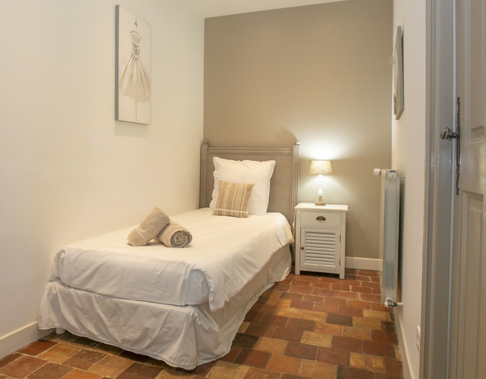 Photographs of Mas des Marguerites villa in Provence - Image 31 of 43