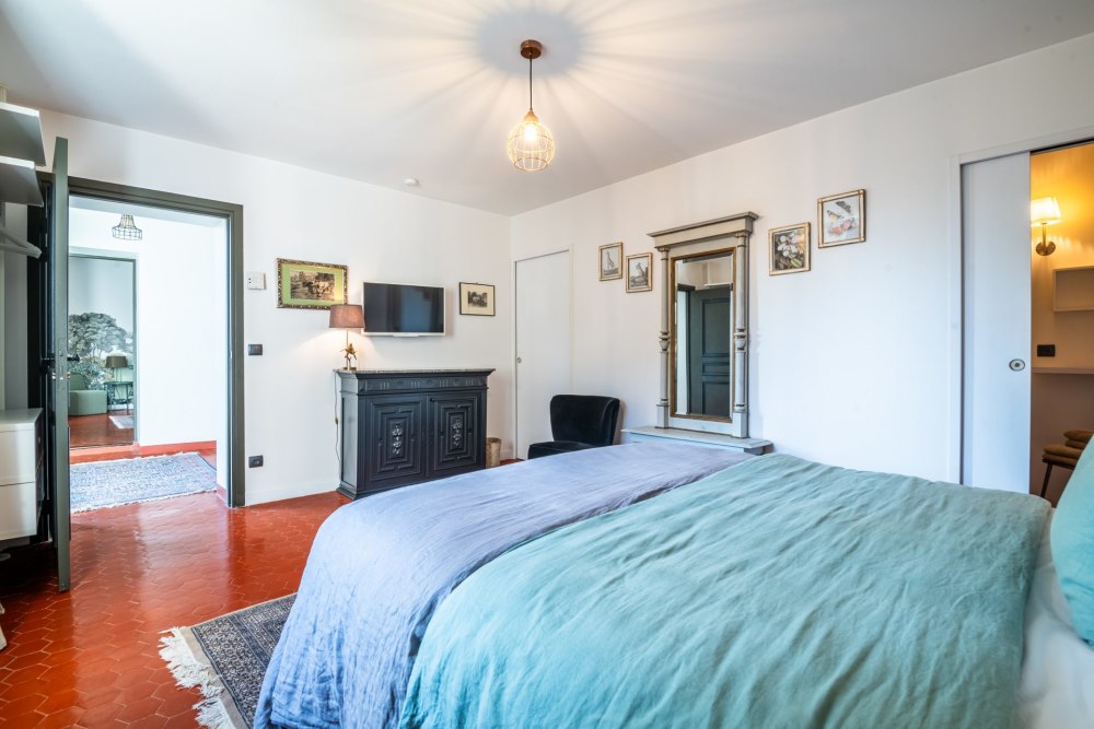 Photographs of Mas des Pêchers villa in Provence - Image 33 of 52