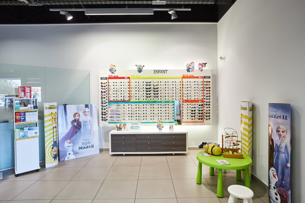 Magasin Opticien 2 rue des Romains 11200 LÉZIGNAN-CORBIÈRES intérieur