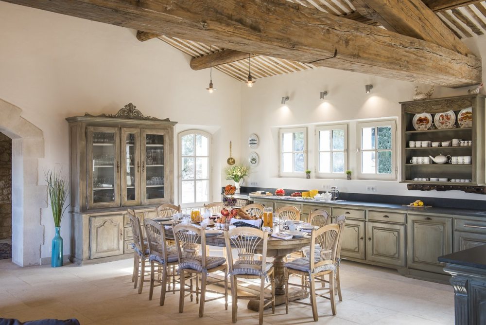 Photographs of Mas du Ciel villa in Provence - Image 8 of 44