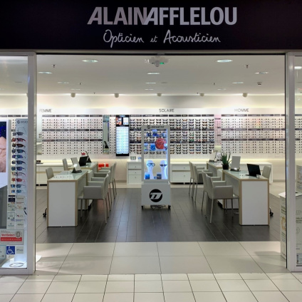Magasin Opticien C.C. Intermarché Super - Zone du Bronut 56500 MORÉAC intérieur