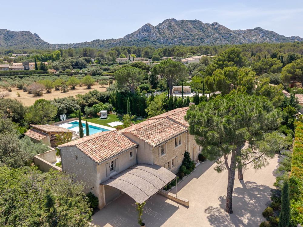 Photographs of New! Mas Solstice villa in Provence - Image 3 of 39