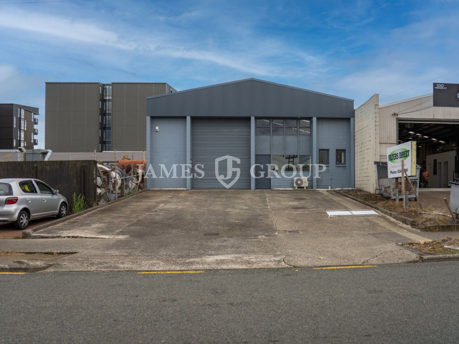 Versatile 427m² Industrial + Front Yard
