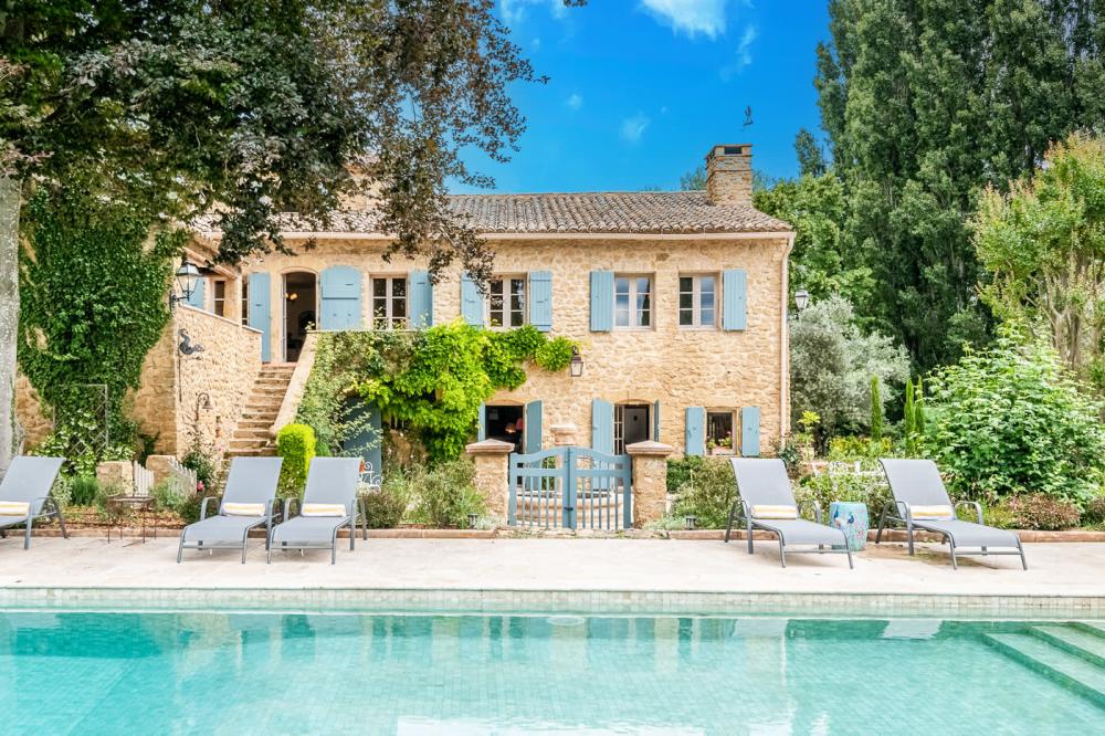 Photographs of Mas Hosanna villa in Provence - Image 2 of 49