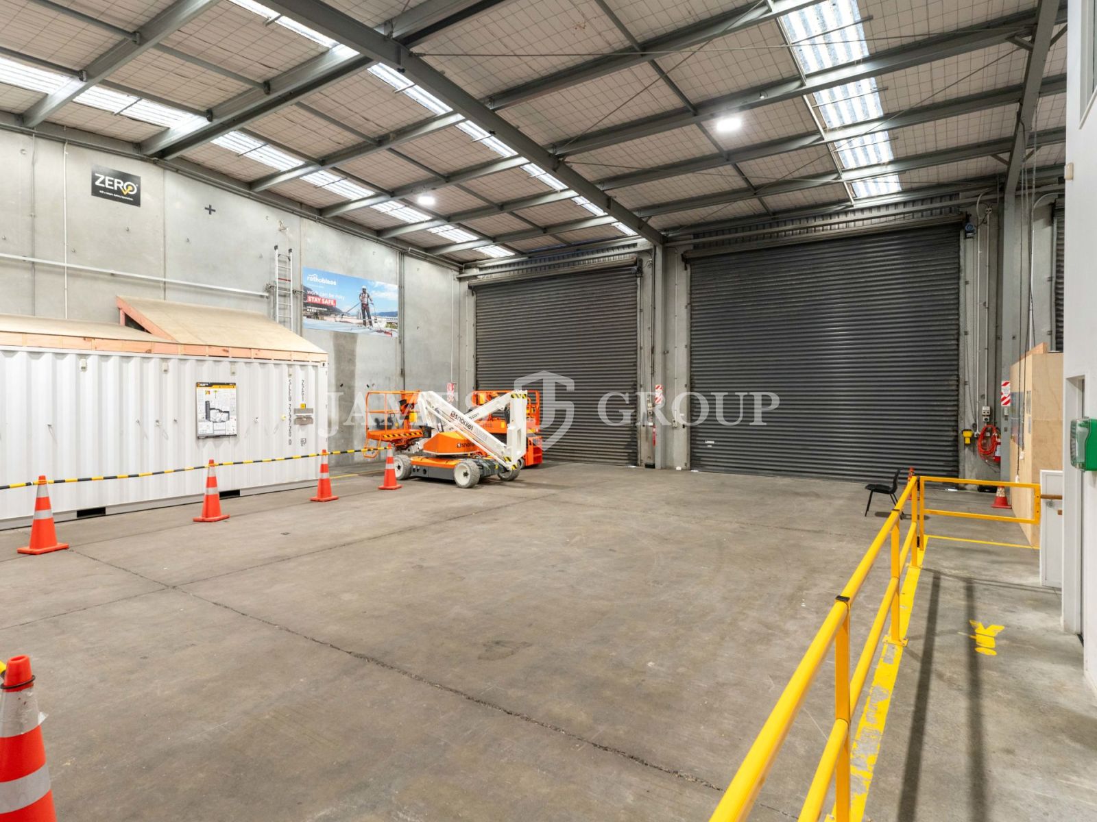 296m² High Stud Warehouse | Secure Yard
