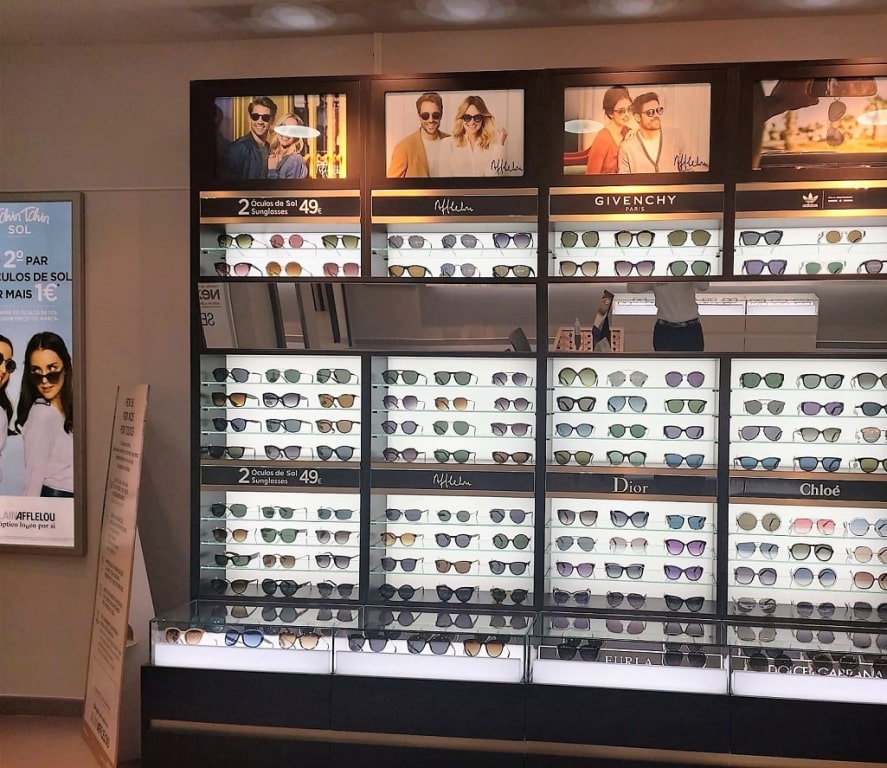 Loja Optometrista Quinta das Drogas da Verdelha - E.N.10  (Auchan de Alverca . Loja 9) 2615-170 ALVERCA DO RIBATEJO indoor