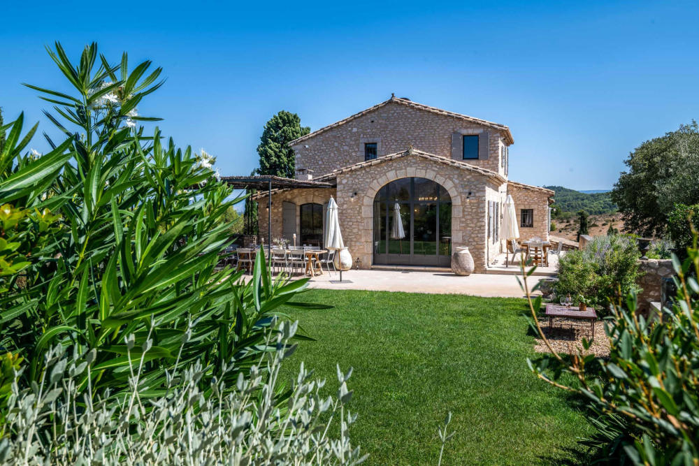 Photographs of Mas des Promesses villa in Provence - Image 36 of 52
