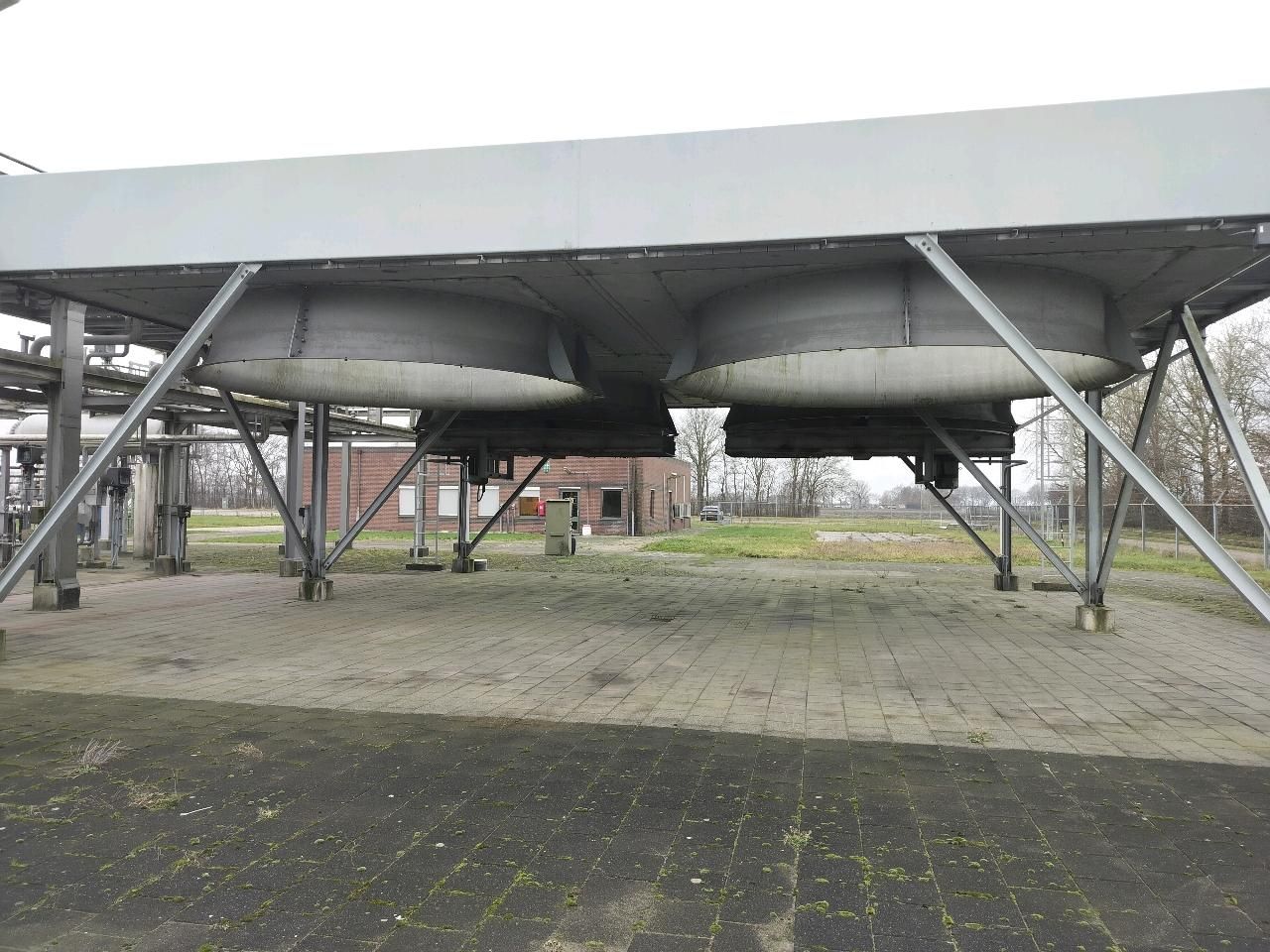 Cooler banks- - Image 3
