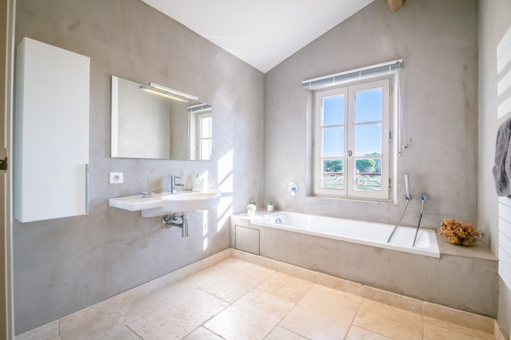 Photographs of Mas des Rabassiers villa in Provence - Image 20 of 32
