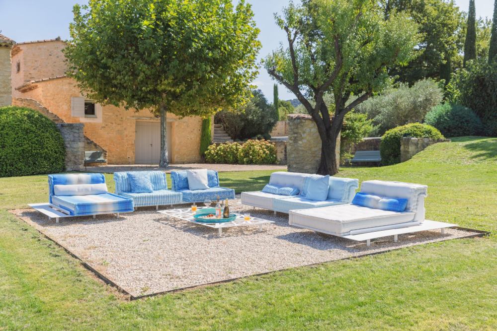 Photographs of New! Mas de la Lyre villa in Provence - Image 25 of 46