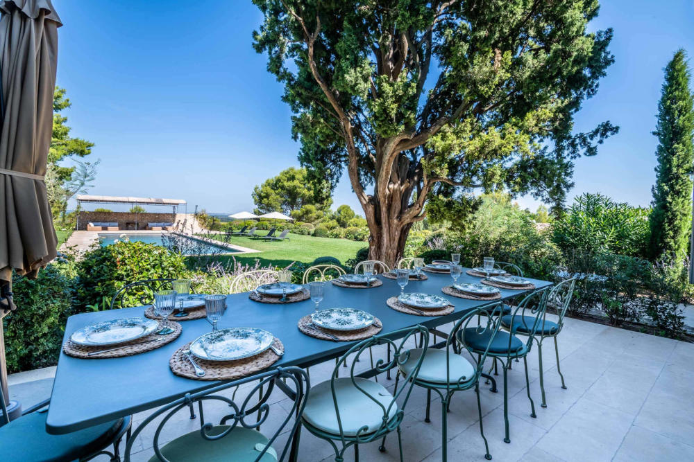 Photographs of Mas des Promesses villa in Provence - Image 32 of 52
