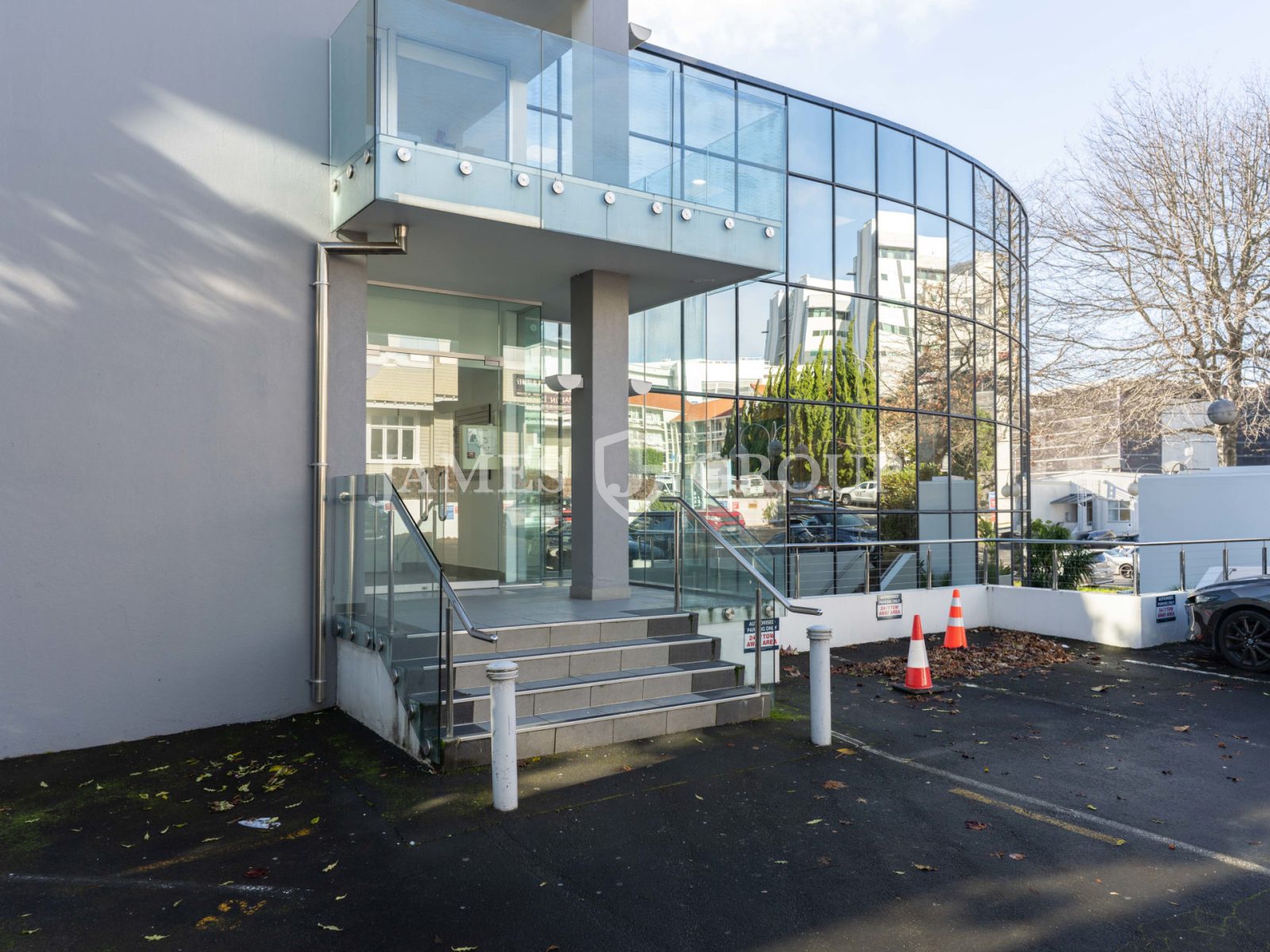 Grafton Office With Ample Rooms