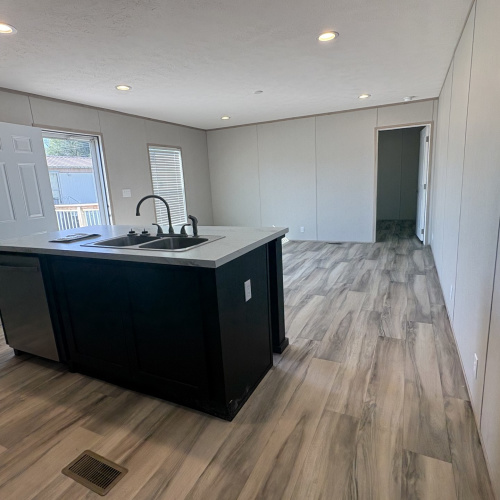 2319 Greensburg Rd #26