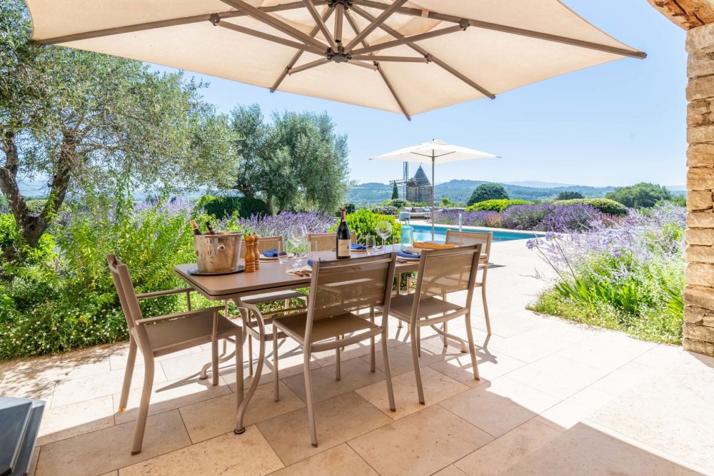 Photographs of Mas des Murets villa in Provence - Image 39 of 48