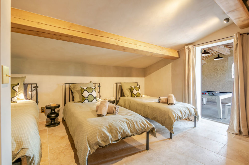 Photographs of Les Jardins d’Eygalières villa in Provence - Image 30 of 42