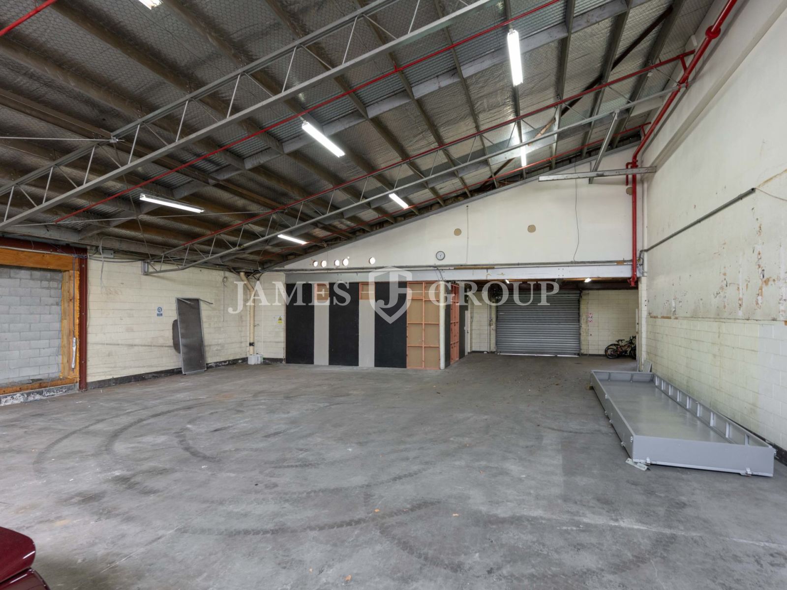 756m² Warehouse | 216m² Office | St Johns
