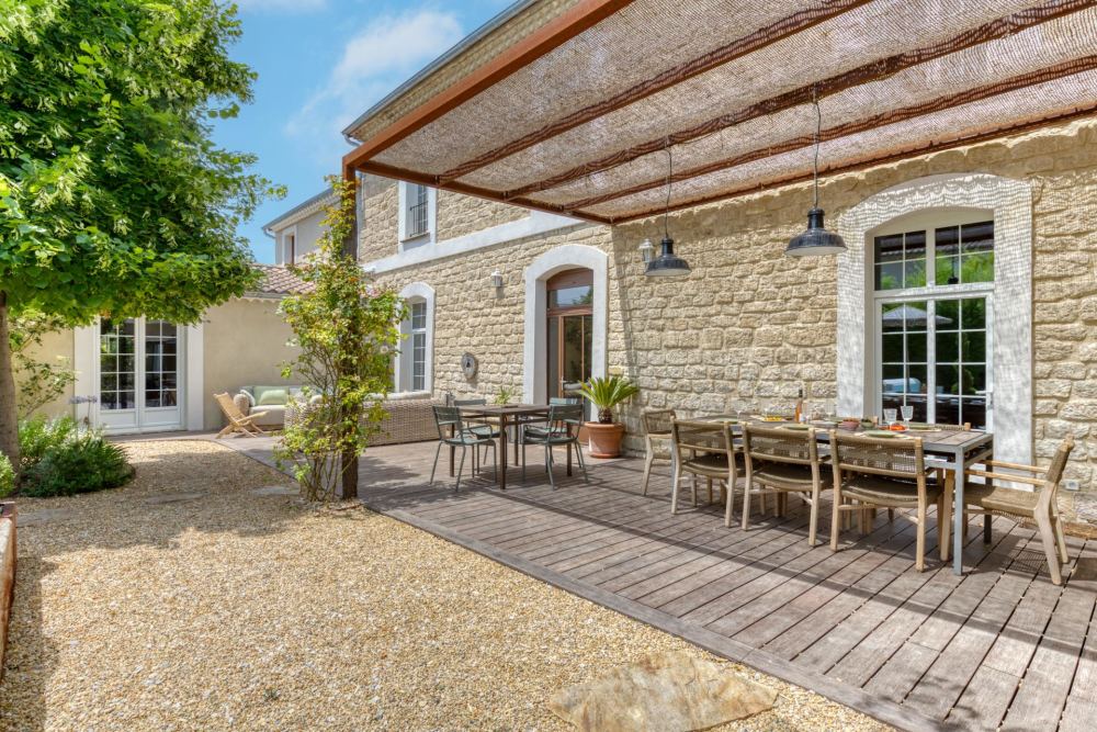Photographs of Maison les Nomades villa in Provence - Image 2 of 35