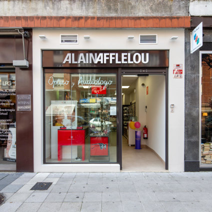Tienda Óptico Avenida de Galicia, 9 33005 Oviedo