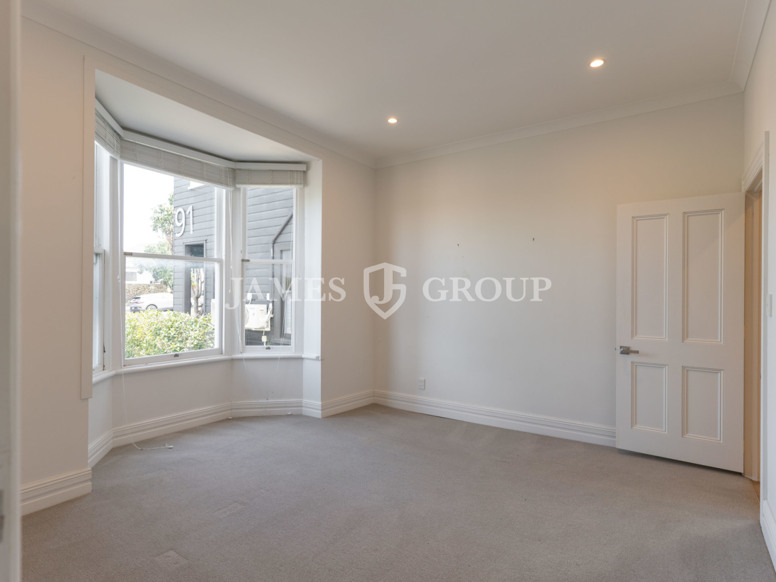 Move-in Ready Office In Prime Location