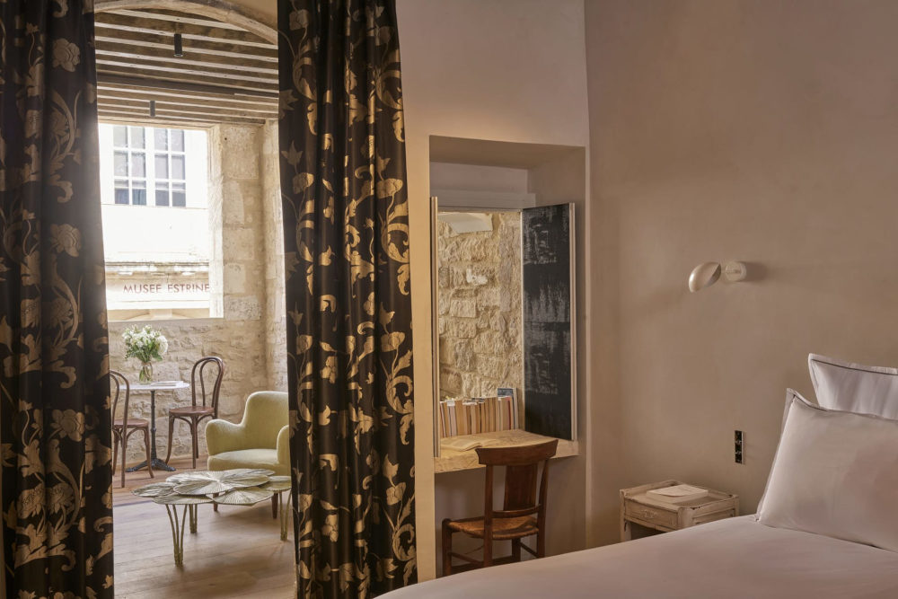 Photographs of La Maison des Muses villa in Provence - Image 18 of 39