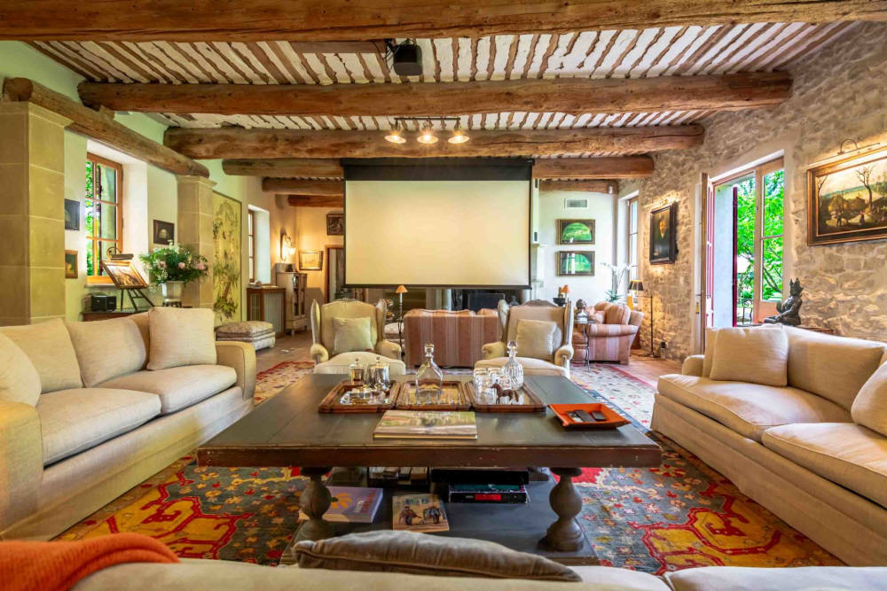 Photographs of Mas des Reflets villa in Provence - Image 11 of 61