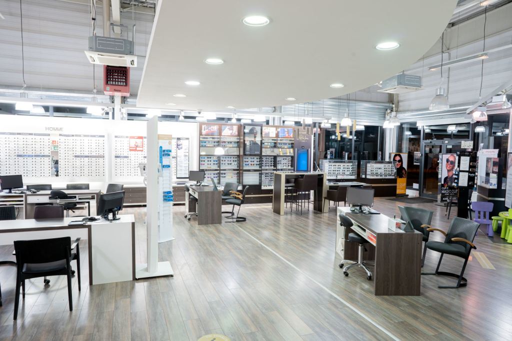 Magasin Opticien 501 rue du Bois d'Orly 57685 AUGNY intérieur