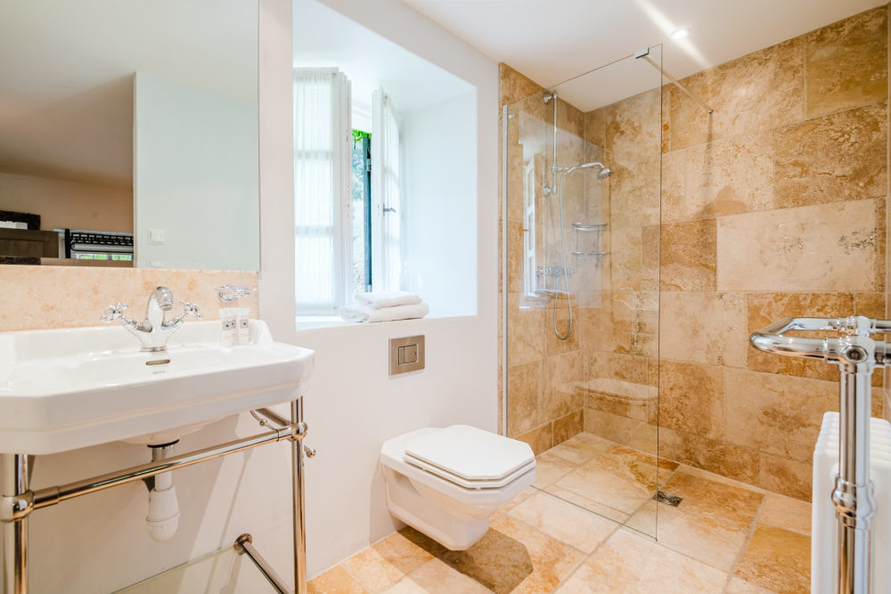 Photographs of Mas des Figuiers villa in Provence - Image 38 of 50