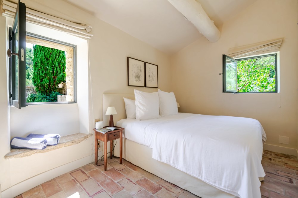 Photographs of Domaine des Saisons villa in Provence - Image 46 of 52