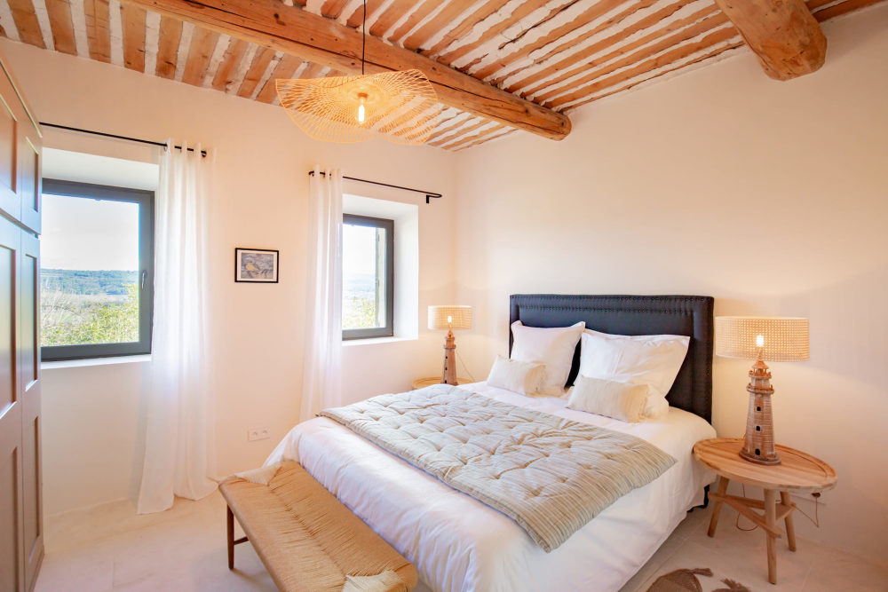 Photographs of Bastide du Baron villa in Provence - Image 22 of 50