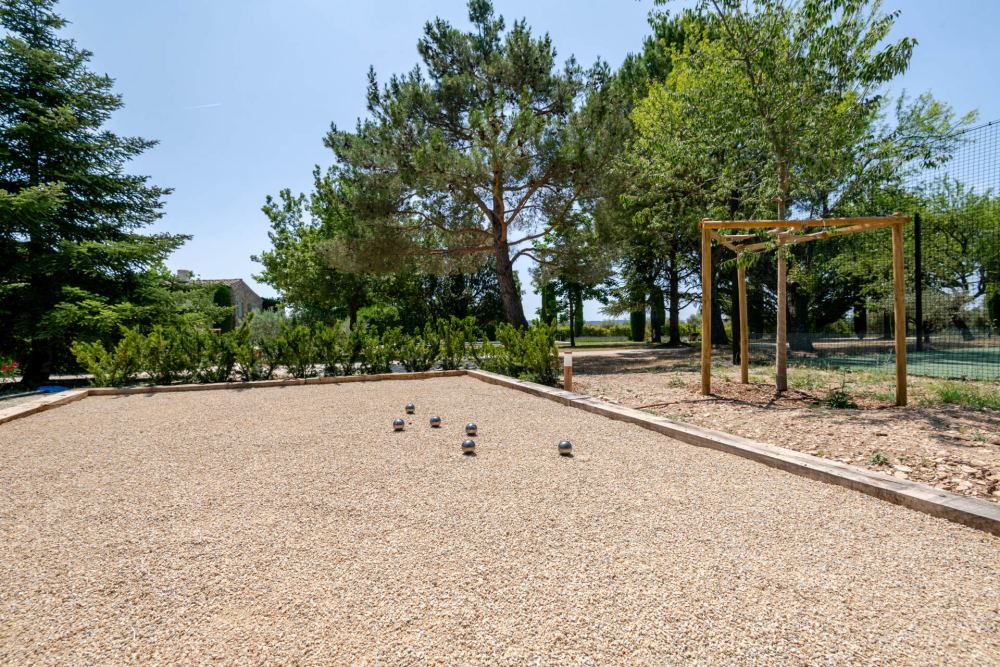 Photographs of Mas de Ribe villa in Provence - Image 45 of 50