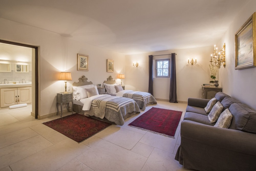 Photographs of Mas du Ciel villa in Provence - Image 36 of 44