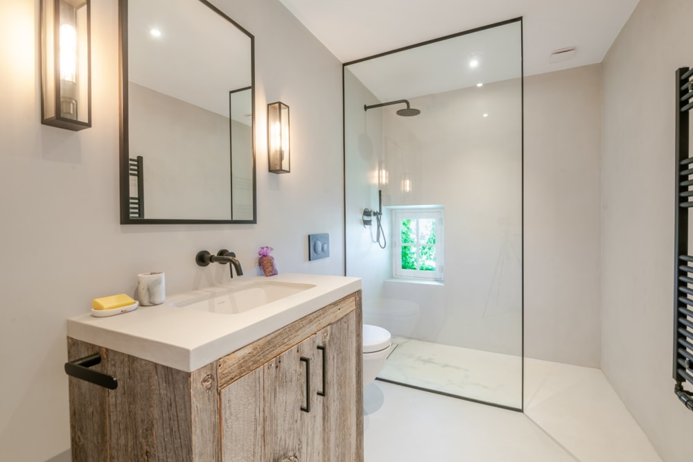 Photographs of Petit Mas des Splendeurs villa in Provence - Image 33 of 46