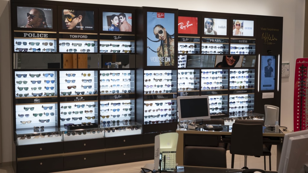 Magasin Opticien C.C. Carrefour Bel Air 78120 RAMBOUILLET intérieur