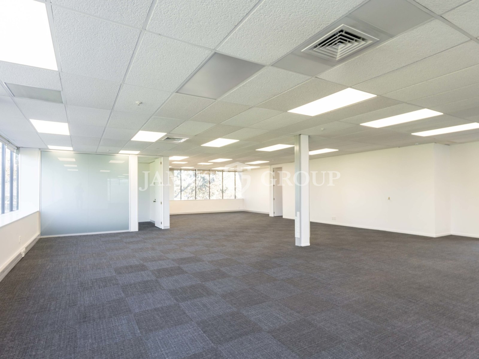 Prime Penrose Office With Exceptional Parking